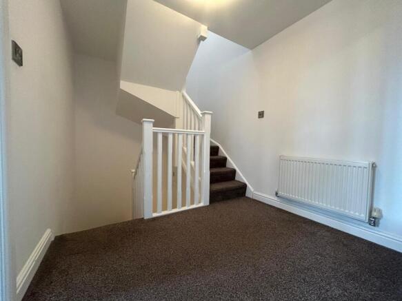 2 bed House for sale Image 11