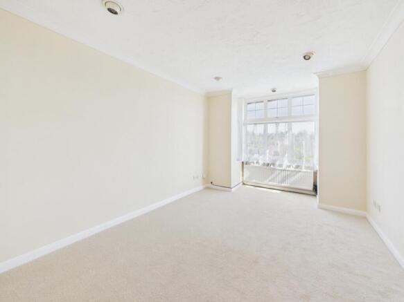 Sitting/Dining Room