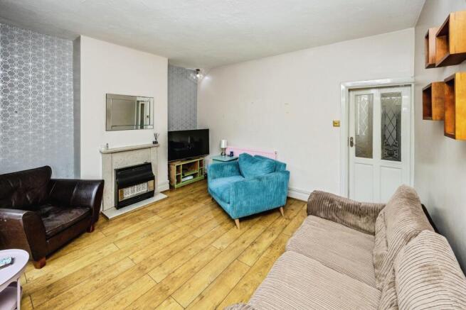 3 bed Terraced for sale Image 8