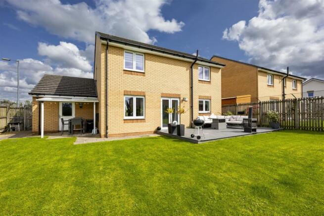 4_WOODLANDS_WAY_LENZIE_007.JPG