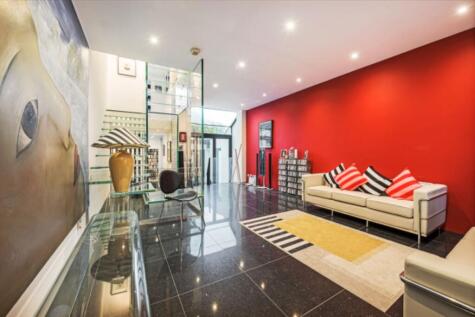 Eaton Terrace, London, SW1W