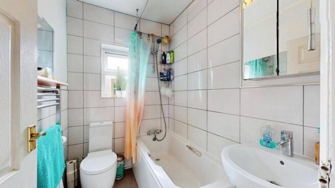 2 bed Terraced for sale Image 6