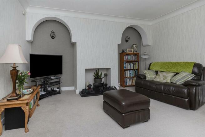 Bramleys Estate Agents - Bradley - Bradley Road (2
