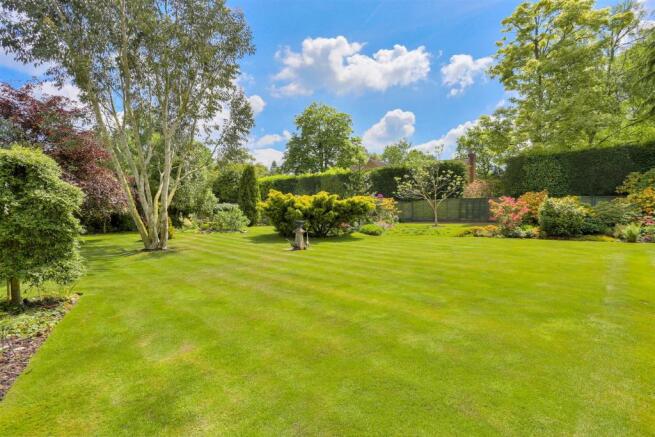 Garden alternative.j