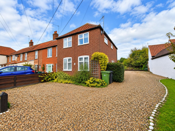 1-bed flat on Docking Road, Sedgeford, Hunstanton, PE36, £170,000