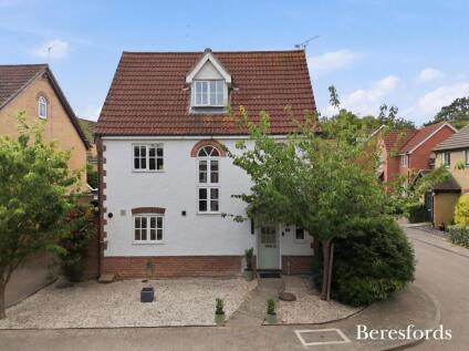 Lukins Drive, Dunmow, CM6