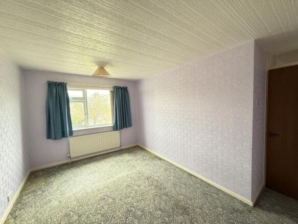 3 bed Semi-Detached for sale Image 12