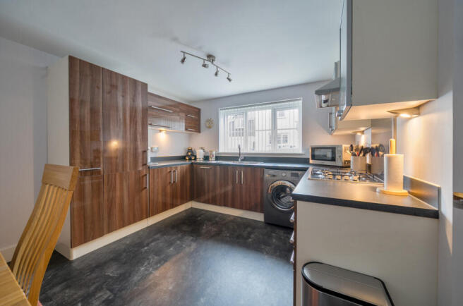 1402435-16-697752...