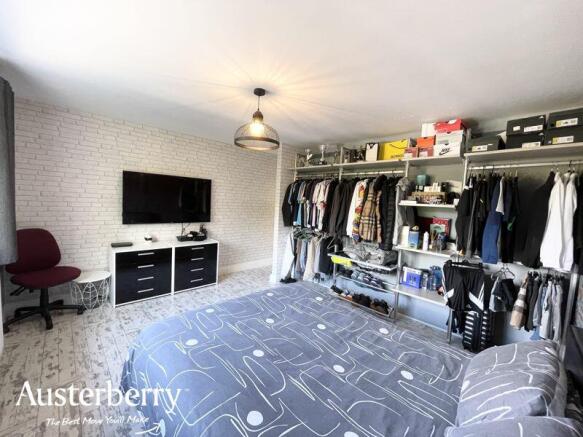 Master/Bedroom One