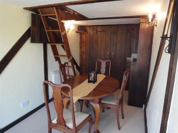 DINING ROOM/ BEDROOM