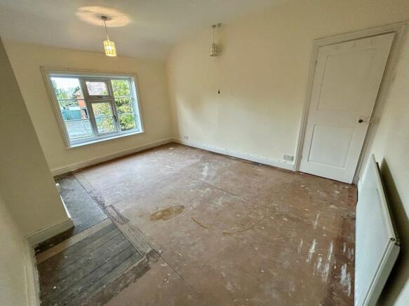 Bedroom 1 (Double)