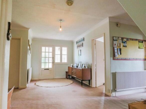 Entrance Hall.JPG