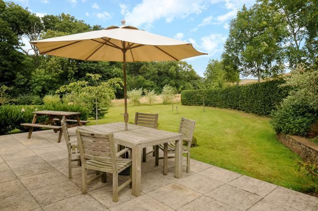 Sunnny dining terrace