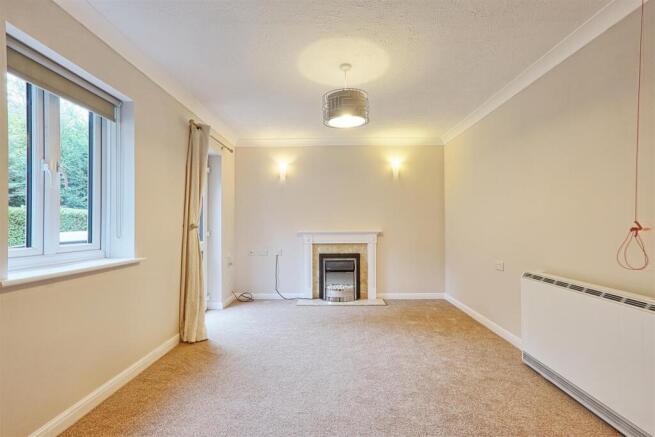 IMG_5978_79_80_easyHDR-interior3.jpg
