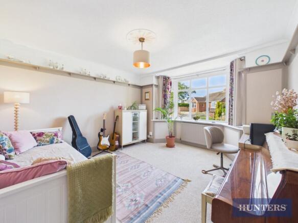 4 bed Detached for sale Image 7