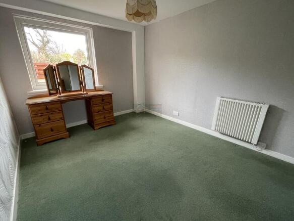 Bedroom 1a.JPG