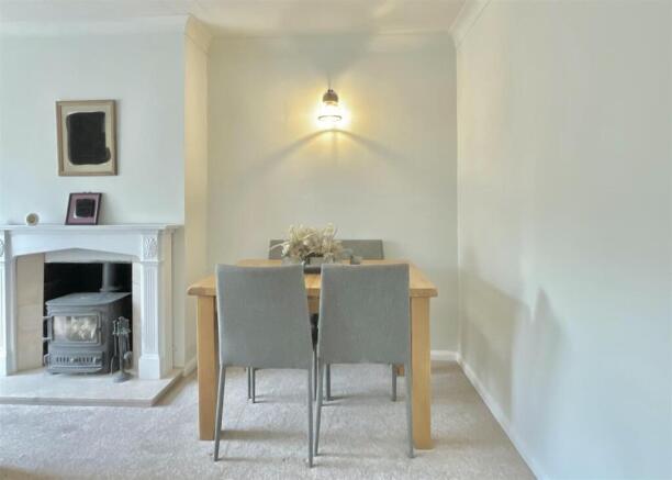 South Cerney photo 4