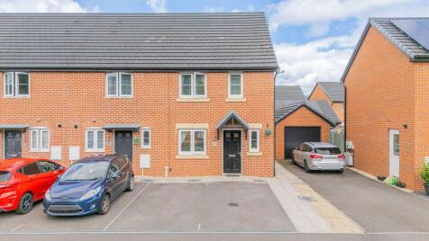 Hoelion Grove, Rogerstone, NP10