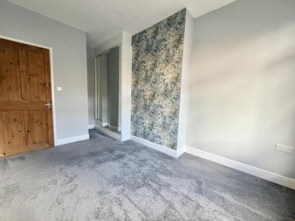 3 bed Terraced for sale Image 9