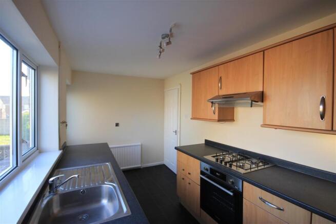 Kitchen 2.JPG