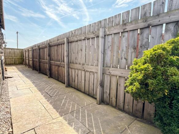 2 bed Terraced for sale Image 4