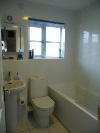 Photo 10