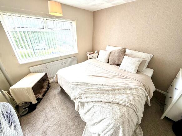3 bed Terraced for sale Image 8