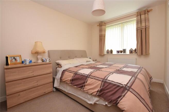 2 bed Apartment for sale Image 5