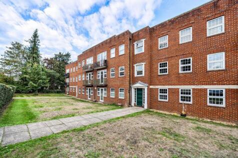 Queens Keep, Upper Park Road, Camberley