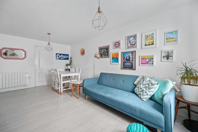 BCLR - 4 Chatten Court - Reception B (4).jpg