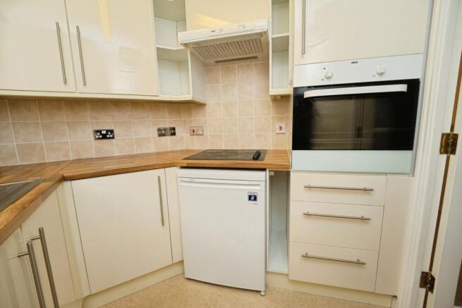1 bed Apartment for sale Image 12