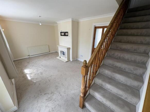 2 bed Semi-Detached for sale Image 6