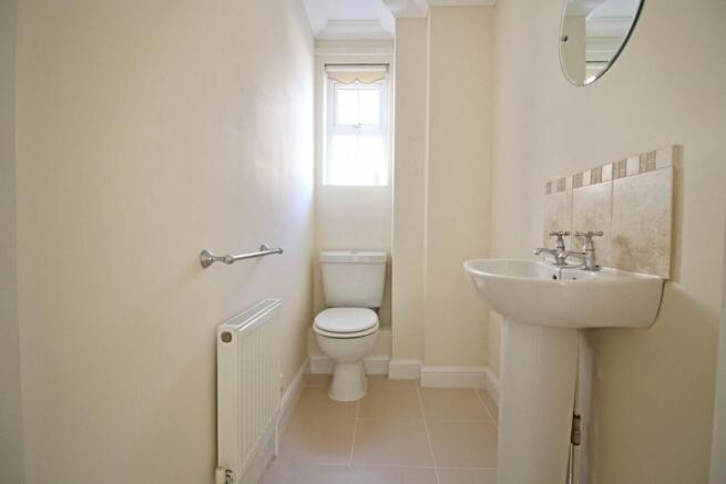 Cloakroom / WC