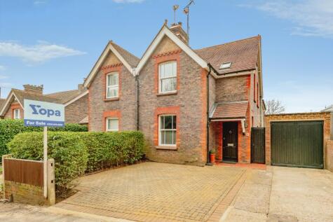 West Hill, East Grinstead, RH19