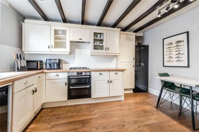 3 bed Semi-Detached for sale Image 4