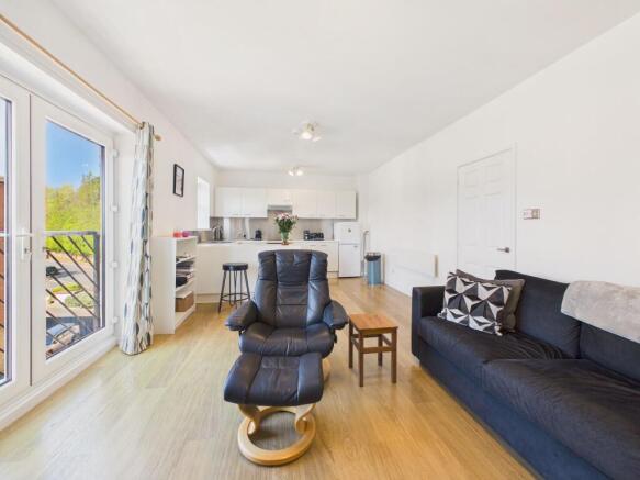 Lounge/Kitchen