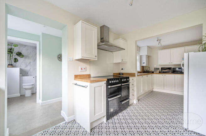 69ee0072-bfb1-45d...