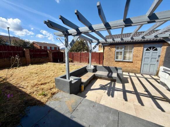3 bed Semi-Detached for sale Image 10