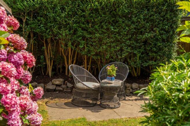 5 bed Terraced for sale Image 5