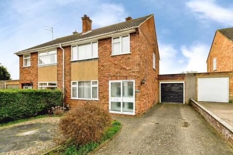 Wellingham Avenue, Hitchin