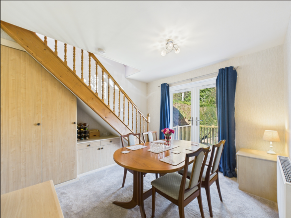 2 bed Semi-Detached Bungalow for sale Image 8