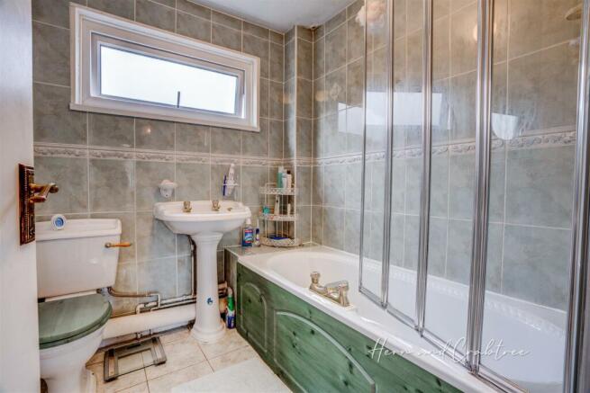 Bader Close, Llanishen, HernCrabtree (17).jpg