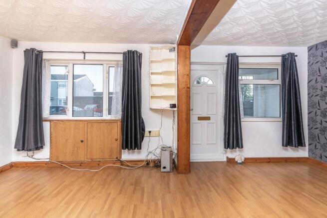 Sitting/ Dining Room