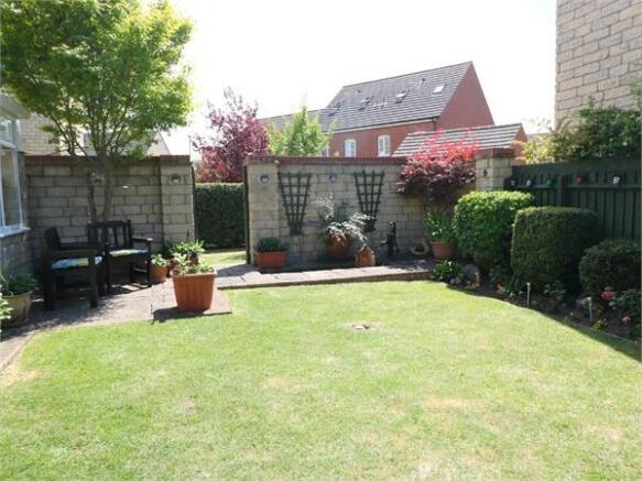 Photo 15
