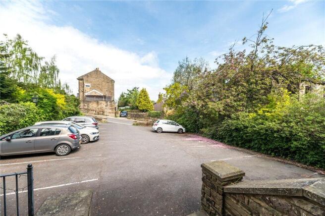 2 bed Apartment for sale Image 8
