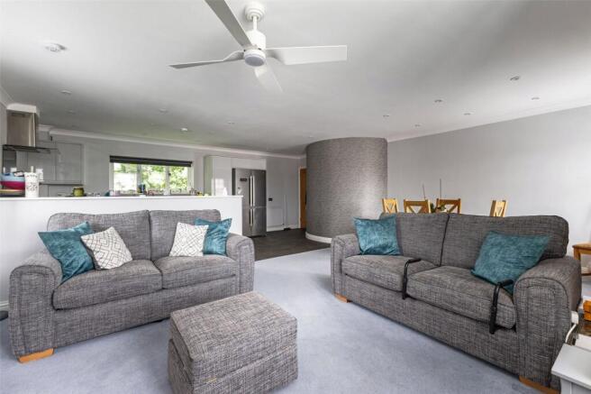 14, Saxon Place, Pangbourne, Reading, Berkshire, RG8 photo 4