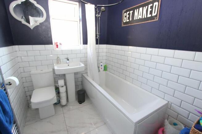 Bathroom/Wc