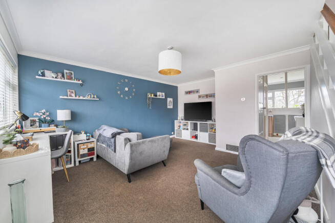 1401760-12-696e38...