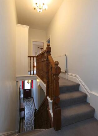 25 Teilo St 2431.JPG