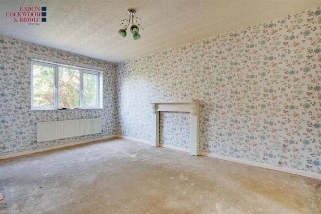 2 bed Semi-Detached for sale Image 6